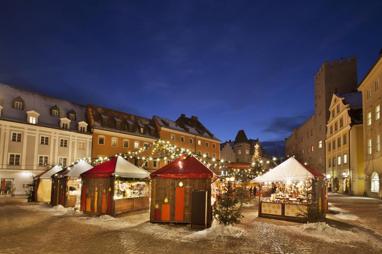 Greenleaf Lappersdorf - Terrasse - A93 Anbindung - Netflix - Stadtnah Luaran gambar